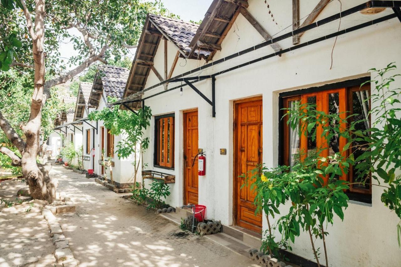 Villa Dao Hoa Vang Cam Ranh - Venuestay المظهر الخارجي الصورة