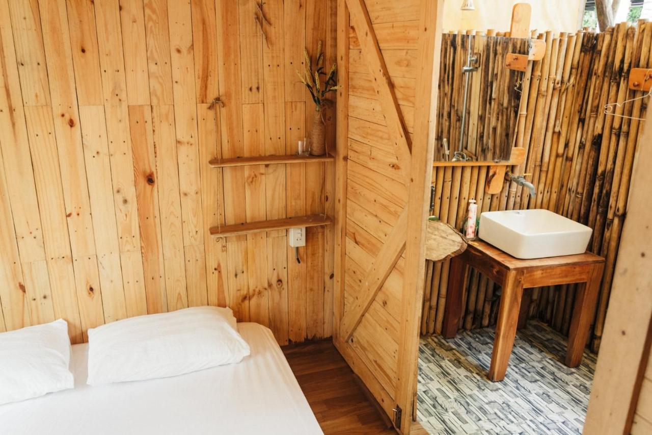 Villa Dao Hoa Vang Cam Ranh - Venuestay المظهر الخارجي الصورة